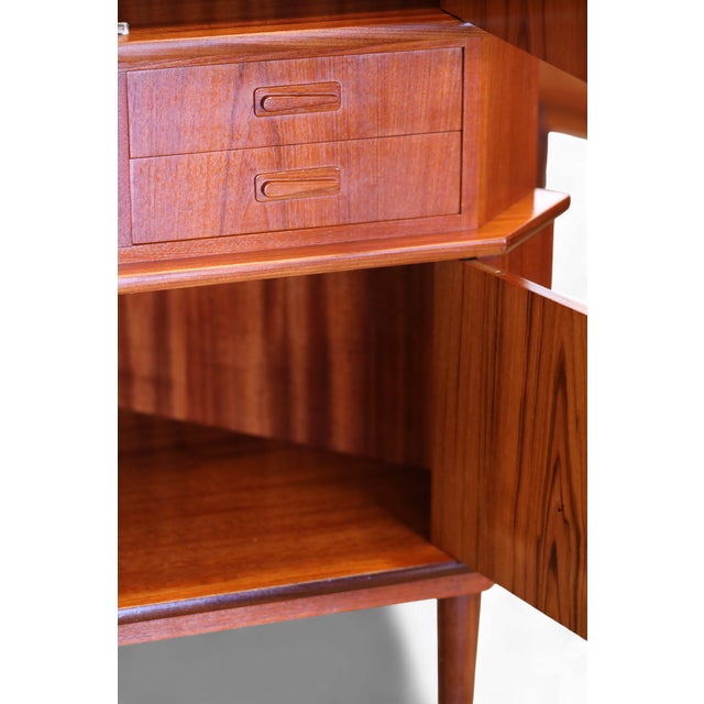 Corner Cabinet in Teak from Aulum Møbelfabrik, Denmark, 1960s For Sale - Image 14 of 18