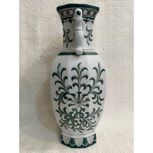 Chinoiserie 1970’s Green and White Porcelain Chinoiserie Vase From Andrea by Sadek For Sale - Image 3 of 9