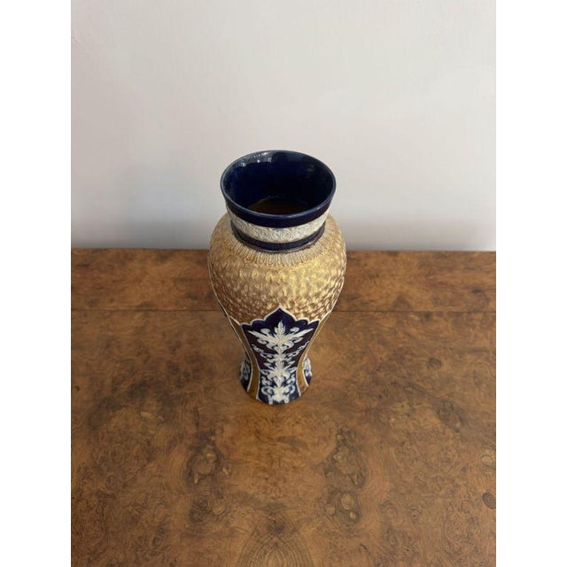 Garniture of Antique Vases from Royal Doulton, 1900, Set of 3 For Sale - Image 4 of 7