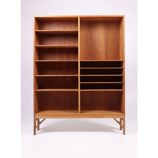 Mid-Century Modern Vintage Danish Oak Bookcase by Børge Mogensen for FDB, 1960s For Sale - Image 3 of 3