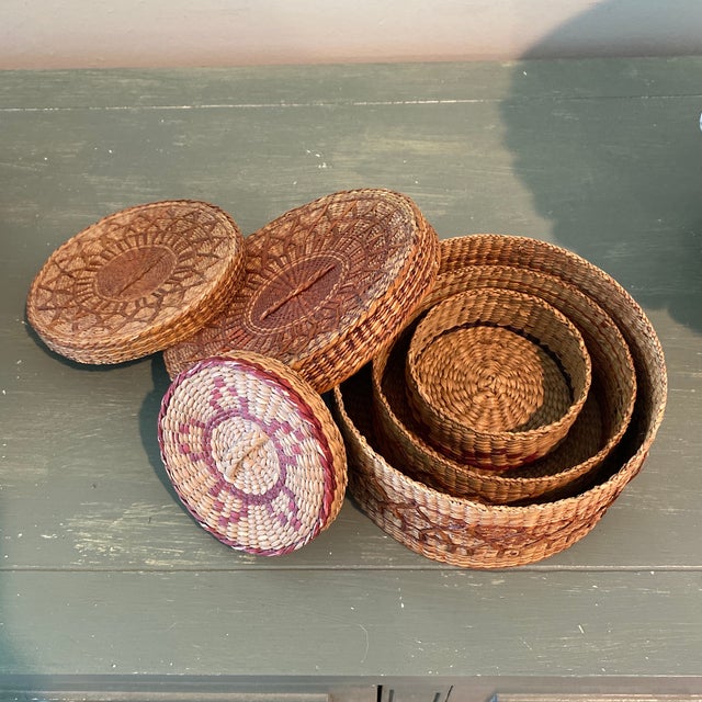 Textile Vintage 1970s Banded Sweetgrass Nesting Baskets-Set of 3 For Sale - Image 7 of 7