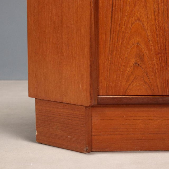 Vintage Corner Cabinet in Teak Veneer, 1960s For Sale - Image 11 of 13