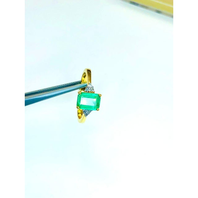 Bochic "Capri" Natural Emerald & Diamonds Vintage Retro Ring Set In 18K &Silver For Sale - Image 9 of 18