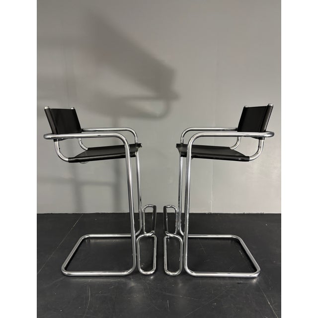Mid-Century Modern Italian Bauhaus Tubular Chrome High Bar Stools, 1970s, Set of 2 For Sale - Image 3 of 18
