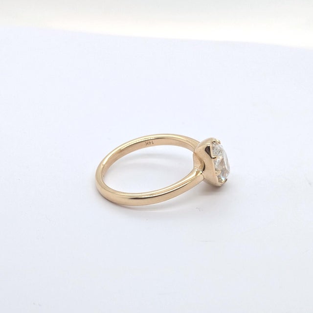 Contemporary 14k Yellow Gold Solitaire Engagement Ring With a ~2ct Tilted Marquise Diamond, Size 7 For Sale - Image 3 of 8