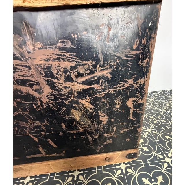 Antique Victorian Barrel Dome Trunk, 19th Century For Sale - Image 9 of 15