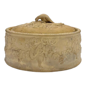 Antique Wedgwood Large Hunt Lidded Tureen