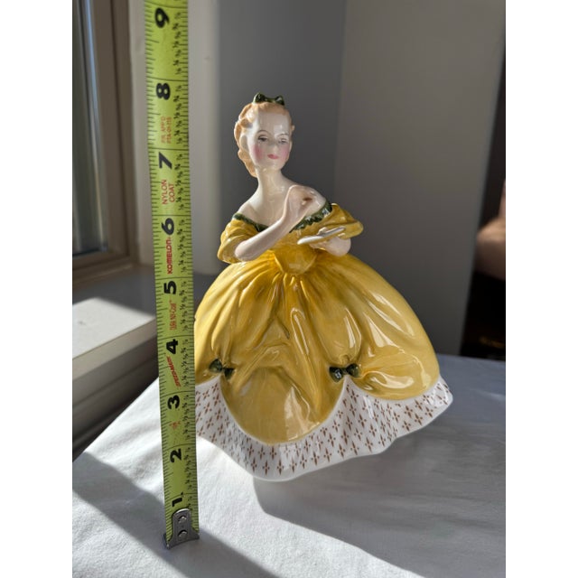 1959 Royal Doulton Figurine ~ "The Last Waltz" ~ Hn 2315 For Sale - Image 9 of 12