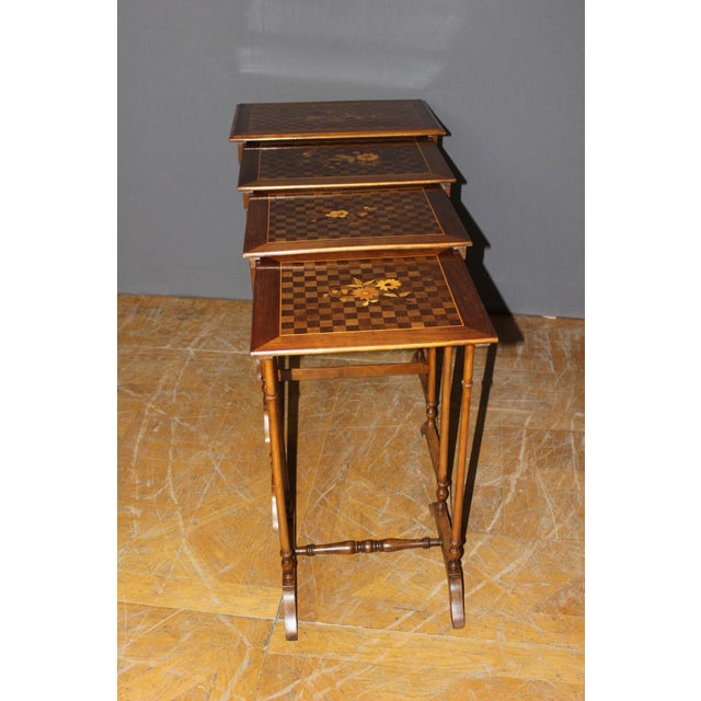 Nesting Tables in Floral Marquetry, 1900s, Set of 4 For Sale - Image 11 of 18