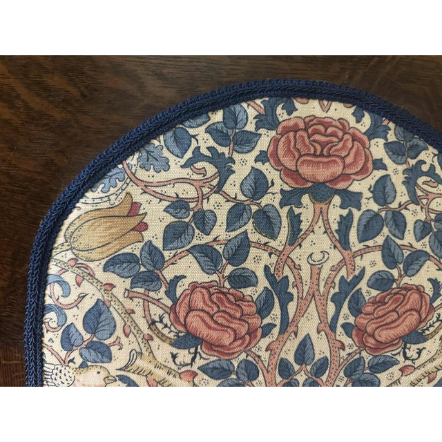 19th Century English Oak Bishop’s Throne Reupholstered With Leather and William Morris ‘Rose’ Linen For Sale In Saint Louis - Image 6 of 10