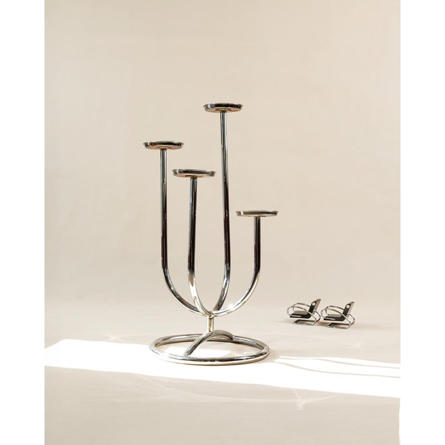 Functionalist Flower Etager, 1930s, in Restored conditions. Designed 1920 to 1949