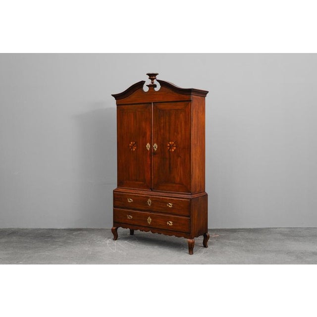 Baroque Style Cabinet in Oak and Pine, Early 19th Century For Sale - Image 4 of 18