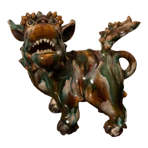 Antique 18th / 19th Century Chinese Sancai Spinach Drip Glazed Porcelain Mythical Beast Foo Dog Lion