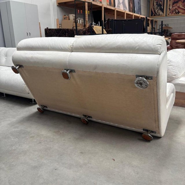 Space Age White Leather Two Seat Lounge Sofa, 1970s For Sale - Image 13 of 14