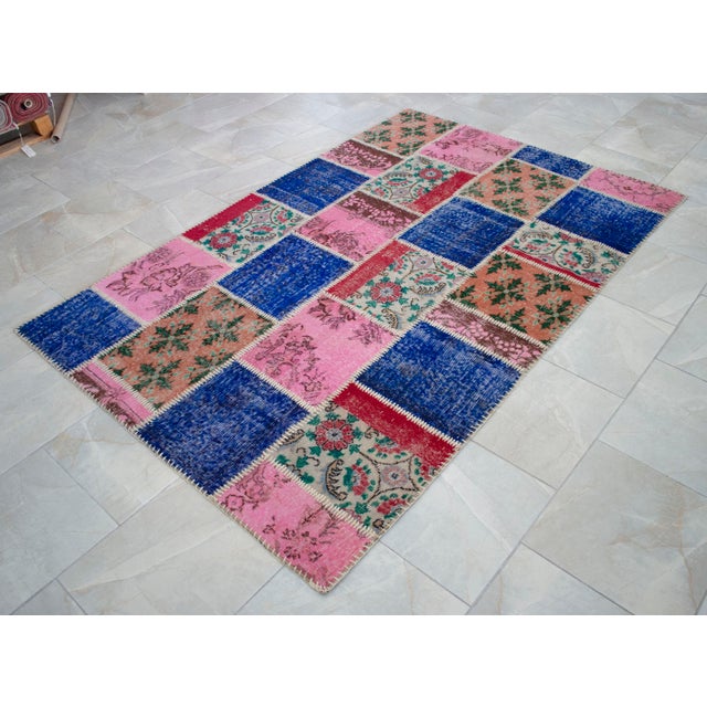 Vibrant Pink & Red Turkish Rug Hand Knotted Handstitched Art - 5'7"x7'10" For Sale - Image 16 of 17