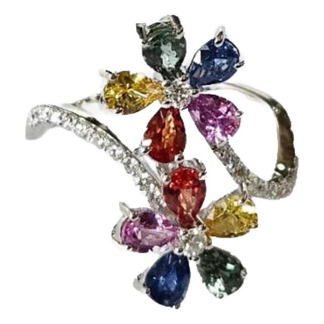 Set in 18k White Gold, Ceylon Multi Sapphires & Diamonds Engagement Ring, Us Size 6.5 For Sale