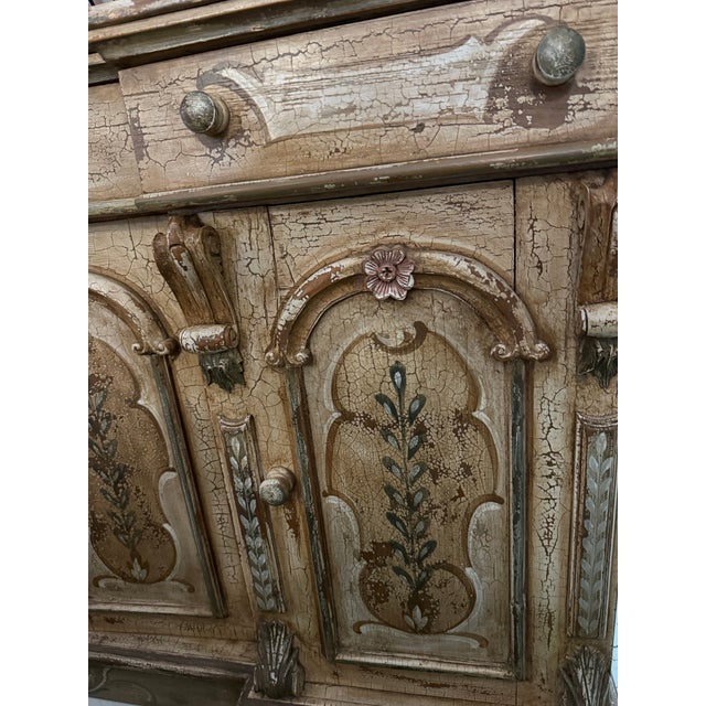 Wood Vintage Italian Credenza Carved and Venetian Painted. For Sale - Image 7 of 7