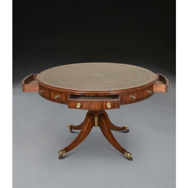 Hollywood Regency Regency Mahogany Drum Table, 1830 For Sale - Image 3 of 12