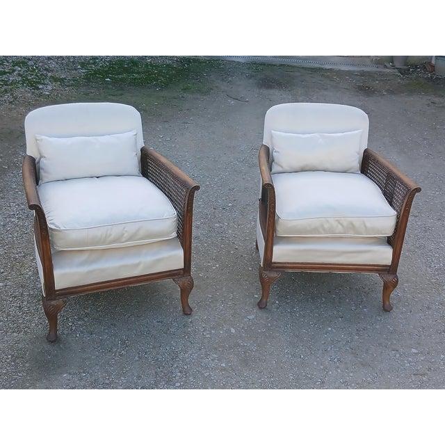 Vintage Louis XV Style Cane and White Fabric Armchairs, 1950, Set of 2 For Sale - Image 4 of 10