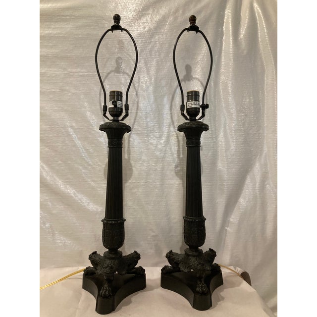 Early 21st Century Vaughan Traditional English Table Lamps - a Pair For Sale In Chicago - Image 6 of 6