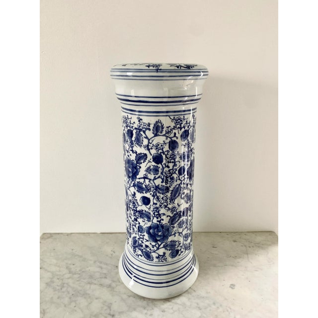 Blue Chinoiserie Blue and White Porcelain Garden Stool For Sale - Image 8 of 10