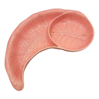 1950s Mid-Century Modern California Pottery Chips & Dip Tray Pink Banana Leaf by Valley Vista For Sale