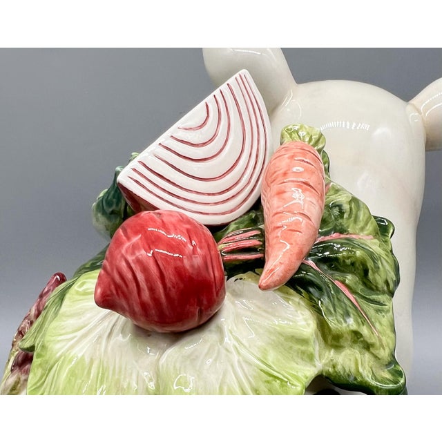 Fitz & Floyd French Market Pig Lidded Jar With Vegetables – Whimsical Farmhouse Kitchen Decor - Farmhouse, French Country, Cottagecore For Sale - Image 10 of 15