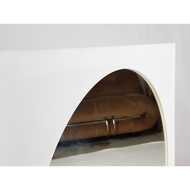 Model 4724 Wall Mirror in Acrylic Glass by Gino Colombini for Kartell, 1972 For Sale - Image 3 of 12