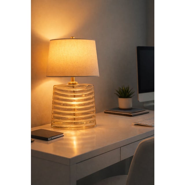 Vintage 1990s Robert Abbey “Horizon” Style Ribbed Glass Table Lamp — Excellent Condition For Sale - Image 12 of 12