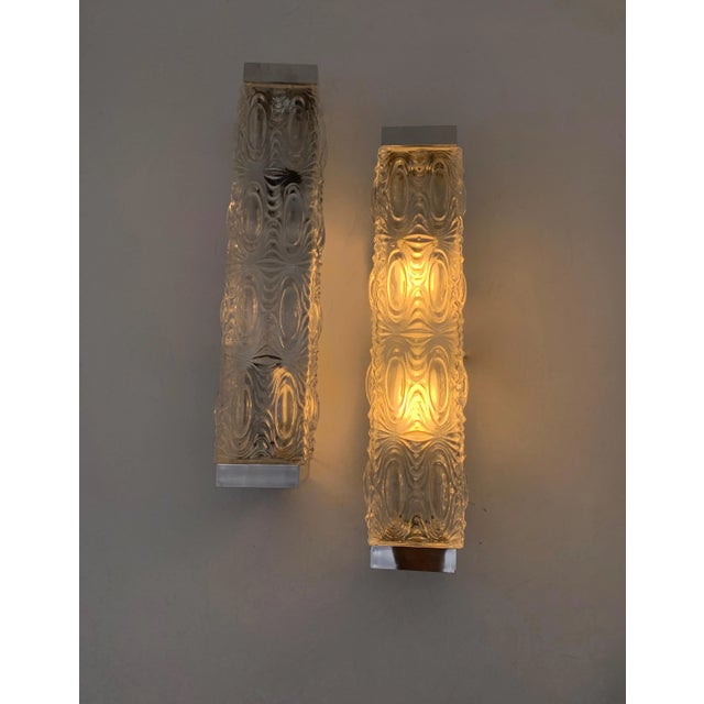 Vintage Italian Glass Wall Lights, 1970, Set of 2 For Sale - Image 3 of 5