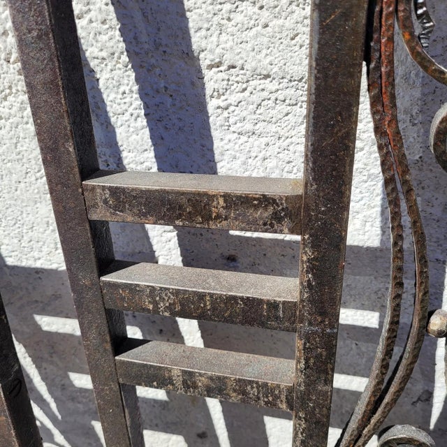 Art Deco Wrought Iron Gates attributed to Edouard Schenck, 20th Century, Set of 4 For Sale - Image 16 of 18