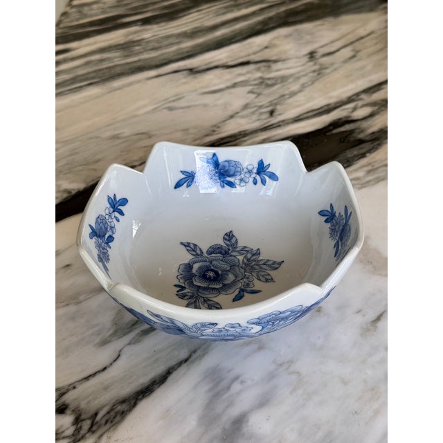 Vintage Vibrant Blue & White Imari Style Decorative Bowl For Sale - Image 14 of 16
