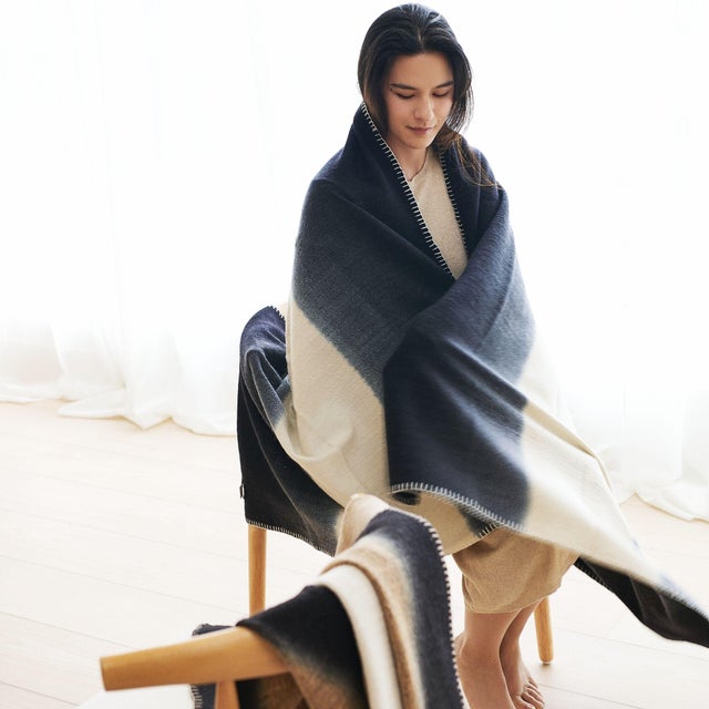 Ink Black White Ombre Textured Throw in Hand Spun Merino and Hand Stitched Hem For Sale In Detroit - Image 6 of 9