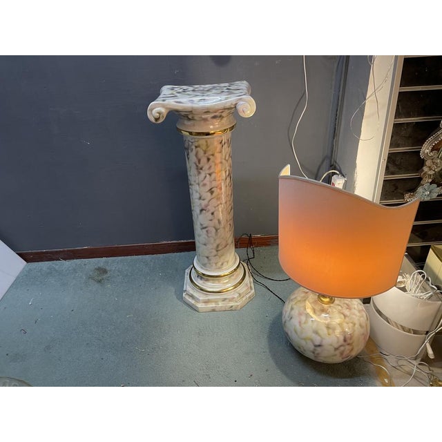 Cream Italian Ceramic Pillar Pedestal with Table Lamp, 1980s For Sale - Image 8 of 18