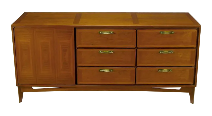 1950s Red Lion Parquetry Front Mahogany Nine-Drawer Dresser