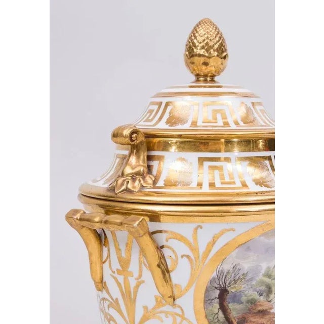 Gold Early 19th Century English Coalport Porcelain Lidded Vase For Sale - Image 8 of 10