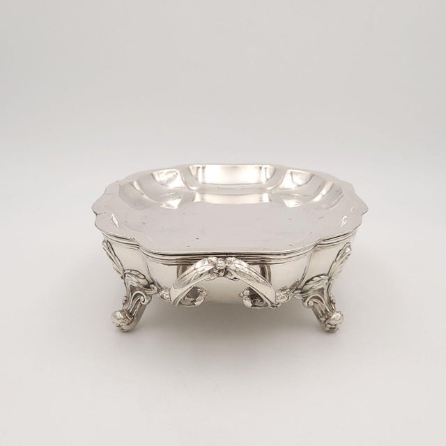 English 19th Century Sheffield Plate Serving Bowl For Sale - Image 3 of 10