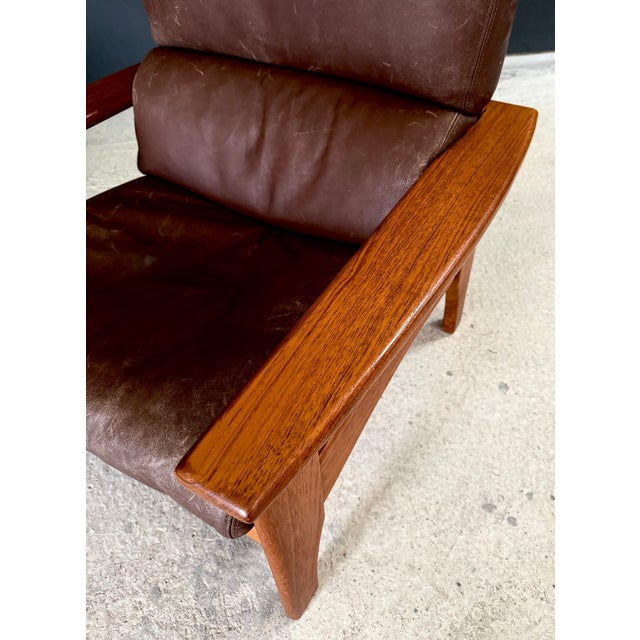 Mid-Century Modern Lounge Chairs in Leather and Teak, 1960s, Set of 2 For Sale - Image 17 of 18