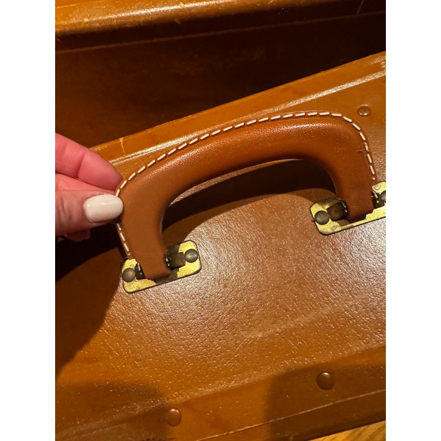 Ralph Lauren Vintage Industrial Salesman Sample Cases – Set of 2 Brown Fibreboard Luggage, Mid-Century Storage Decor For Sale - Image 4 of 12