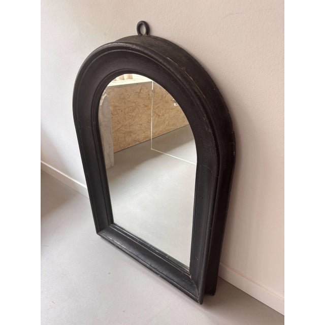 Heavy wooden mirror. Circa 1930s, sourced in Italy. Measurement: H 90 cm x L 60 cm