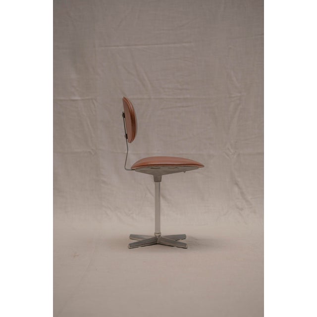 Metal Dining Chair Set attributed to Beaufort, Belgium 1969, Set of 6 For Sale - Image 7 of 18