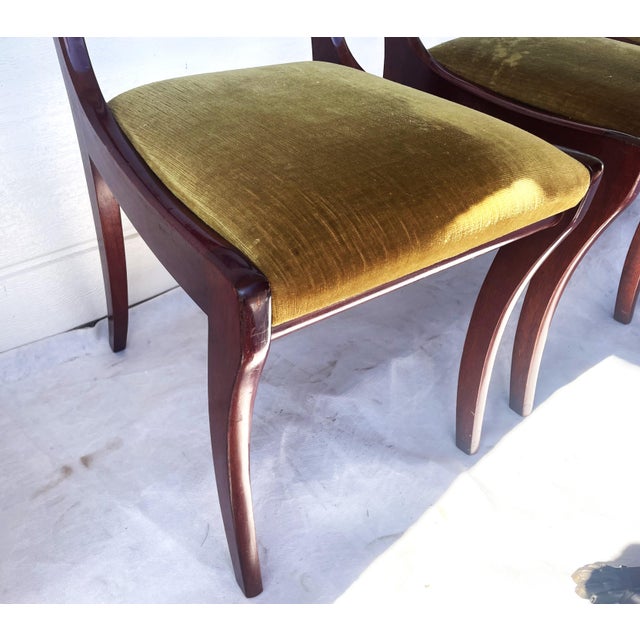 English Extendable Dining Table and Chairs from Graves & Thomas, 1960s, Set of 5 For Sale - Image 16 of 18