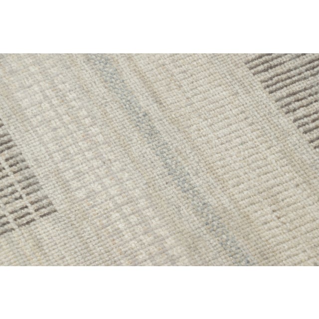 Contemporary Contemporary Geometric Grid Wool Gift-Sized Rug by Rug & Kilim, India For Sale - Image 3 of 4