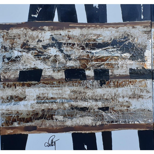Ref: 7T-C Acrylic, walnut husk and aluminum on canvas Triptych: 100 X 200 (100 x 50; 100 x 100; 100 x 50) 03/14/2023 This...