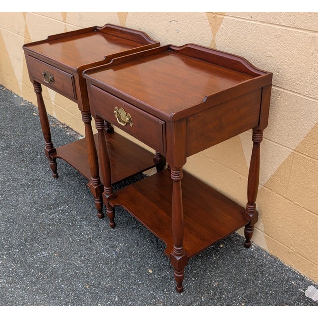 Henkel Harris Mid 20th Century Pair of Henkel Harris Cherry Nightstands For Sale - Image 4 of 12