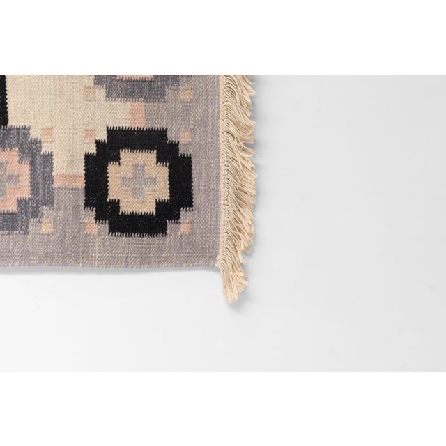 1960s Mid-Century Modern Swedish Kilim Rug in Wool, 1960s For Sale - Image 5 of 7