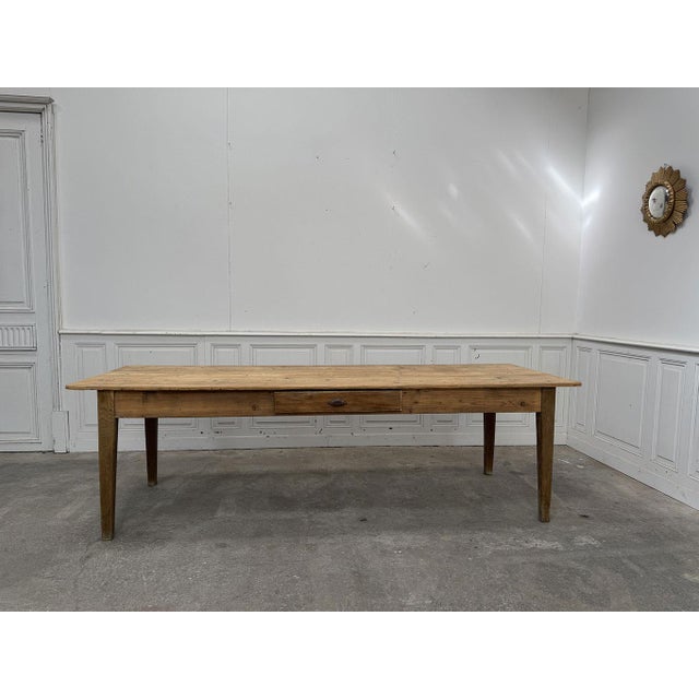 Lyon Farmhouse Table in Fir and Oak, 1930s For Sale - Image 3 of 10