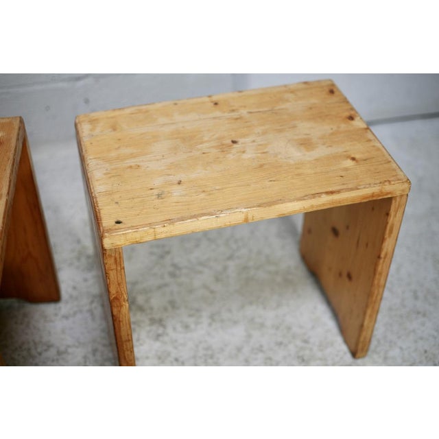 1960s Pine Stools by Charlotte Perriand for Les Arcs, France, 1960, Set of 5 For Sale - Image 5 of 18