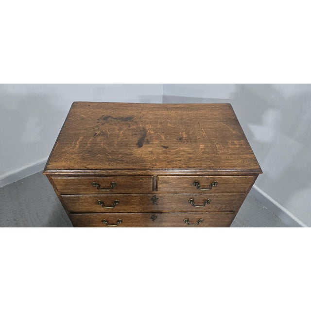 Georgian Oak Chest of Drawers For Sale - Image 6 of 14