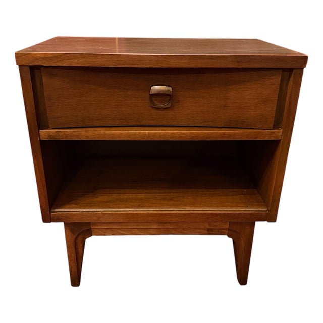 Johnson Carper “Ronda” MCM Walnut Nightstand by Walter F. Nessen – 1960s For Sale